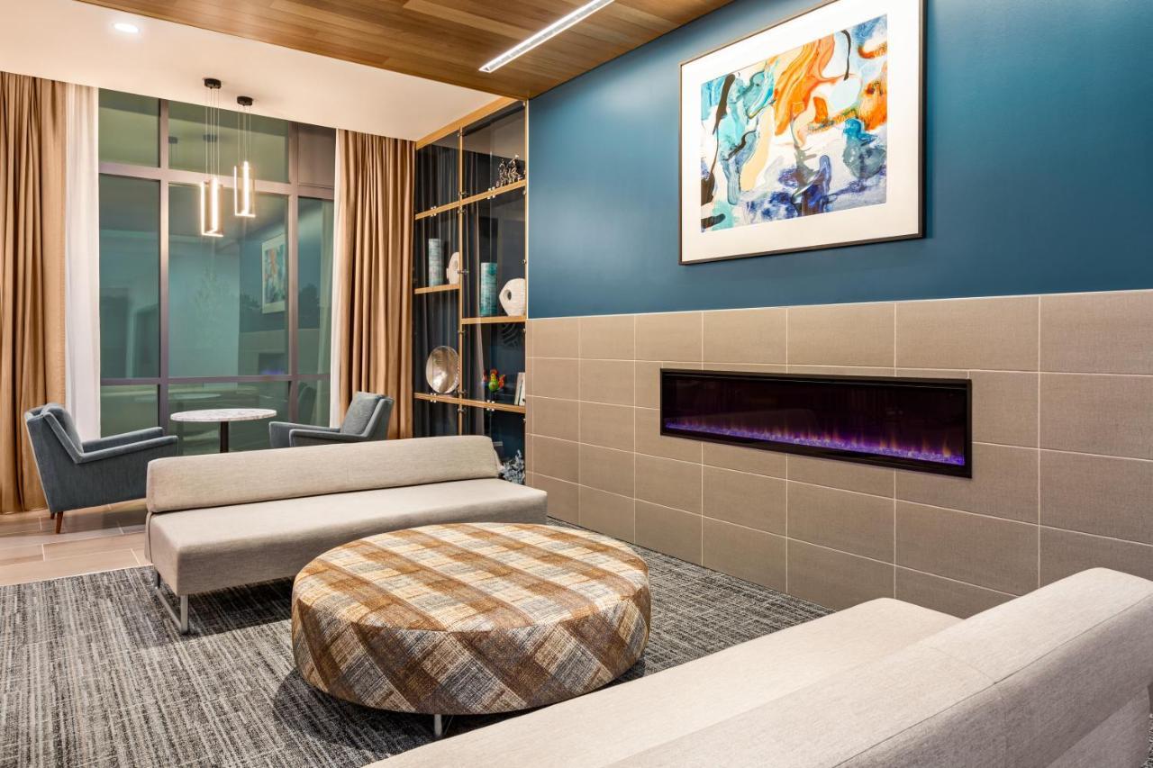 Hampton Inn & Suites San Mateo-San Francisco Airport Exteriör bild