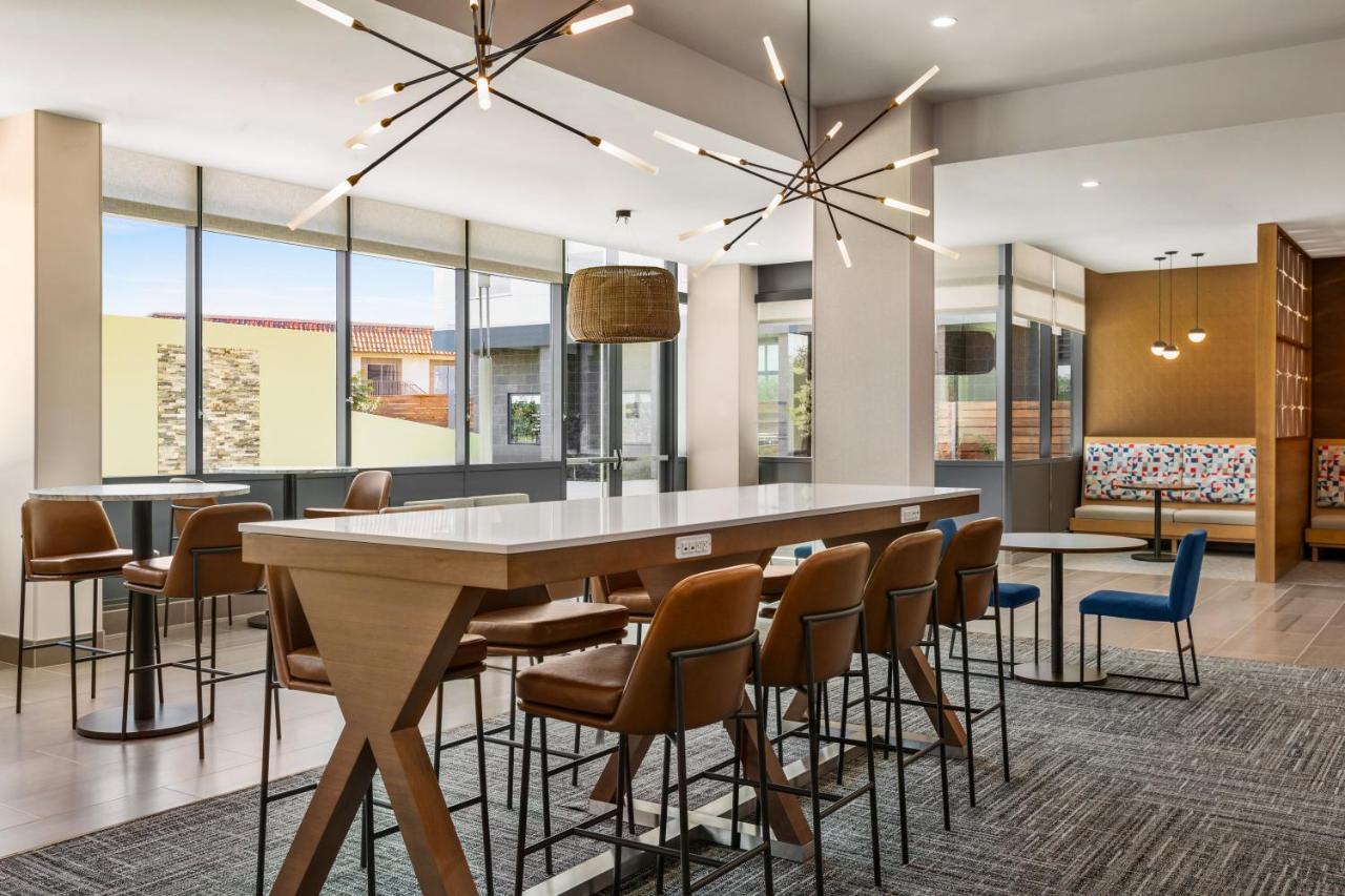 Hampton Inn & Suites San Mateo-San Francisco Airport Exteriör bild